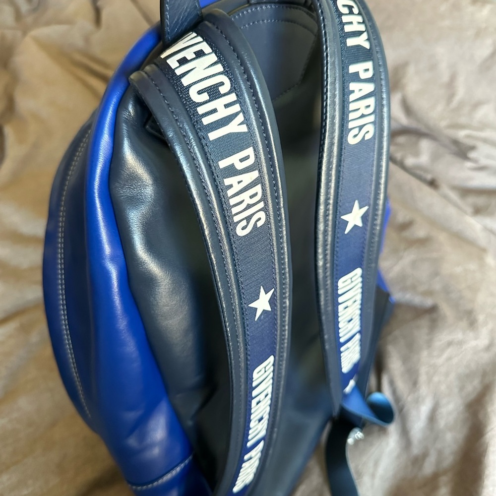 Authentic Givenchy blue backpack - Picture 2 of 4